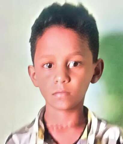 పాముకాటుకు 8 ఏళ్ళ బాలుడు మృతి