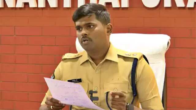 కలకలం సృష్టించిన నకిలీ ఈ-స్టాంపుల కేసు స్కామ్‌