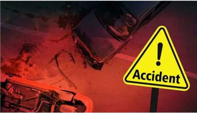 బాపట్లలో ఘోర రోడ్డు ప్రమాదం.. 