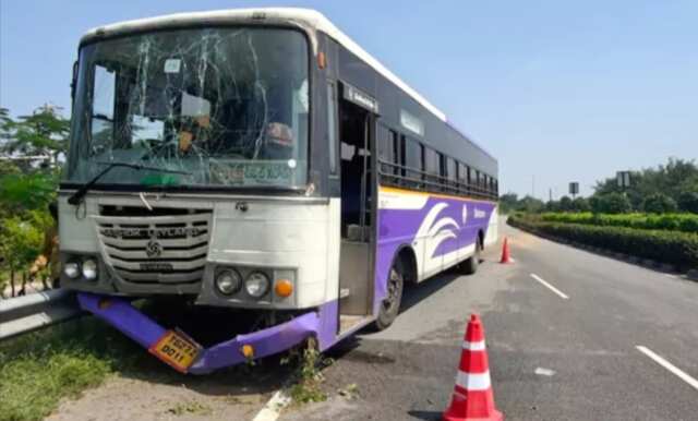 కారును తప్పించబోయి.. డివైడర్ను ఢీకున్న ఆర్టీసీ బస్సు