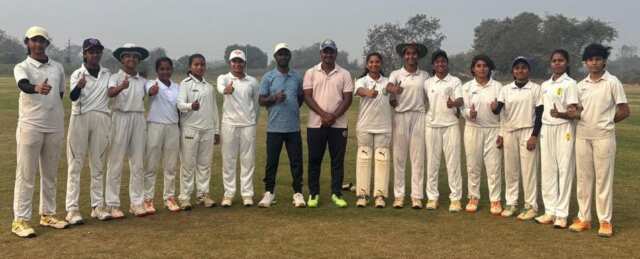 టీ 20 క్రికెట్ పోటీల్లో ఖమ్మం జట్టు మెదక్‌పై ఘన విజయం