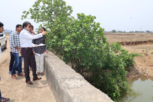 నక్ష సర్వేను క్షేత్రస్థాయిలో పరిశీలించిన జిల్లా కలెక్టర్ అంకిత్