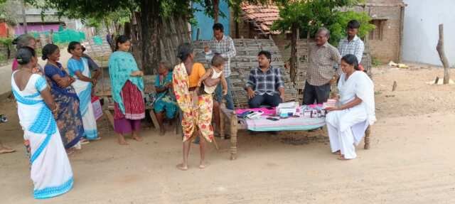 సీజనల్ వ్యాధులపై అవగాహన కలిగి ఉండాలి: డాక్టర్ రవితేజ