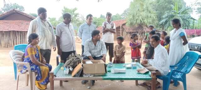 గిరిజన గ్రామాల్లో వైద్య శిబిరాలు ఏర్పాటు